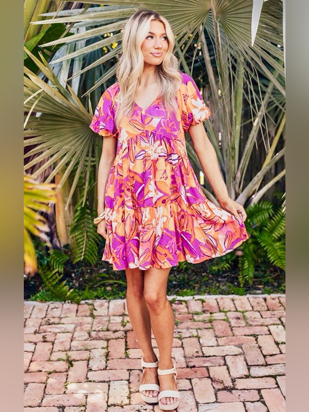 NEW Entro St Barts bright floral mini dress
